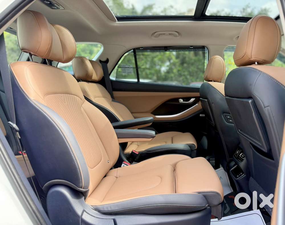 Hyundai Alcazar Signature 1.5 Petrol Dct 7str, 2025, Petrol