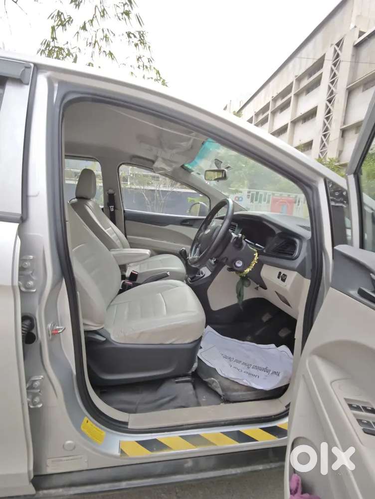 Mahindra Marazzo 2023 / Marazzo