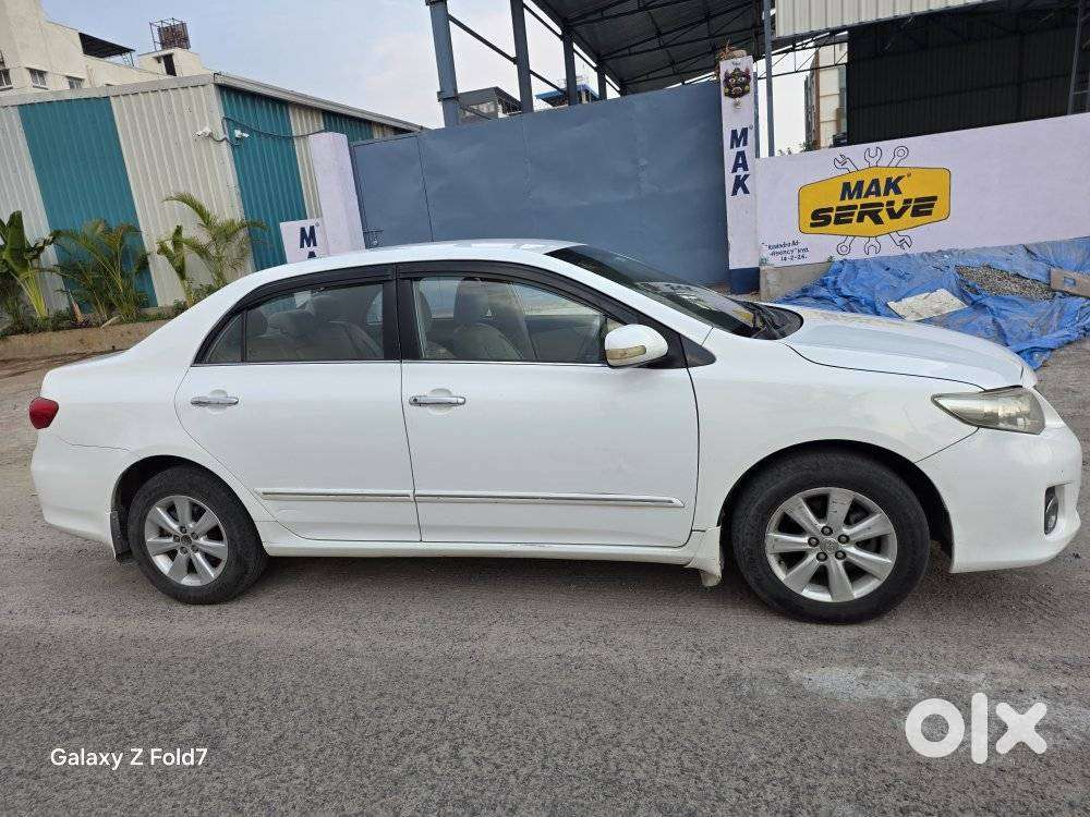 Toyota Corolla Altis 1.8g Limited, 2012, Diesel