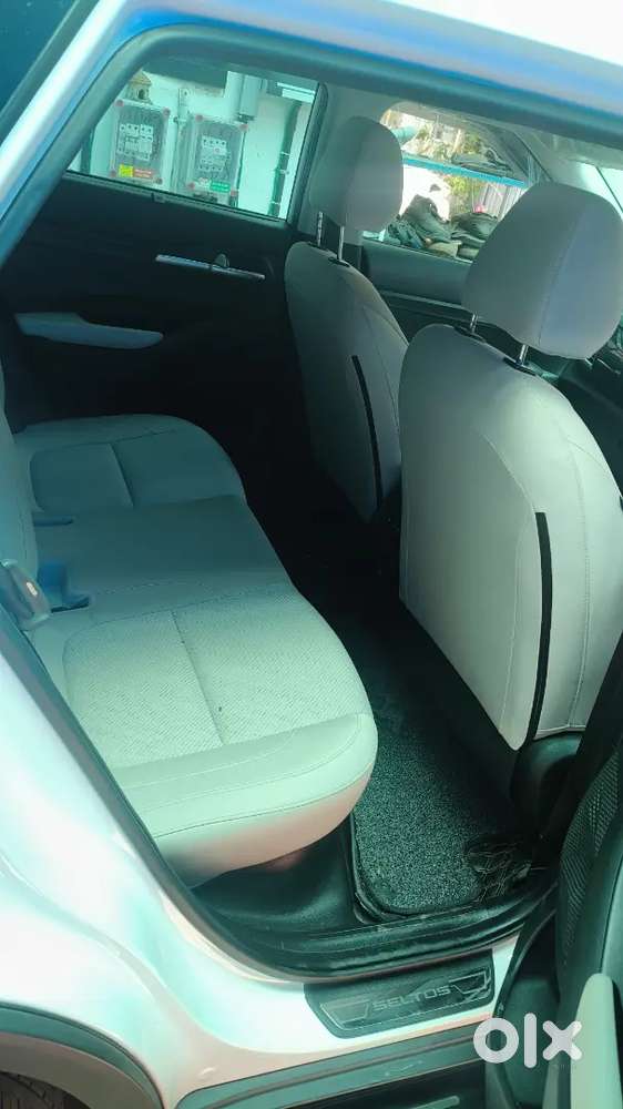 Petrol  Imt ,well Maintained,  Kia Under Warranty 2027 November