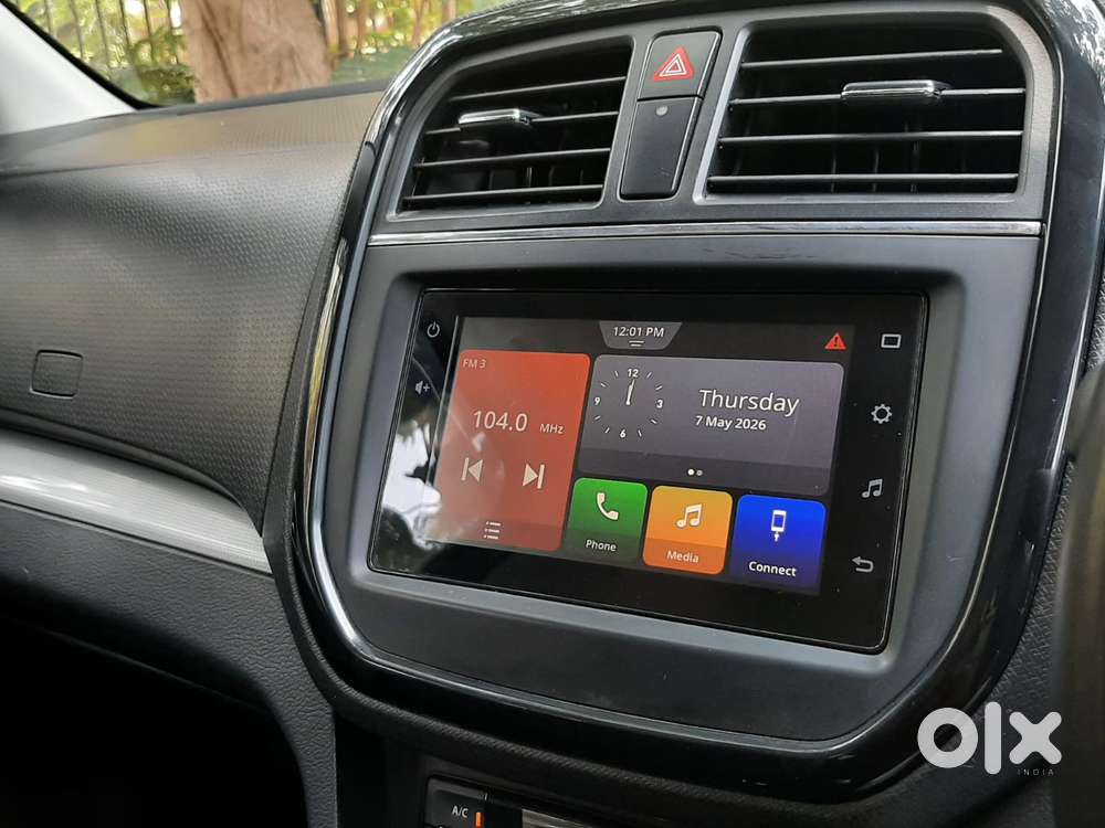 Maruti Suzuki Brezza 1.5 Zxi At Smart Hybrid Dual Tone, 2021, Petrol