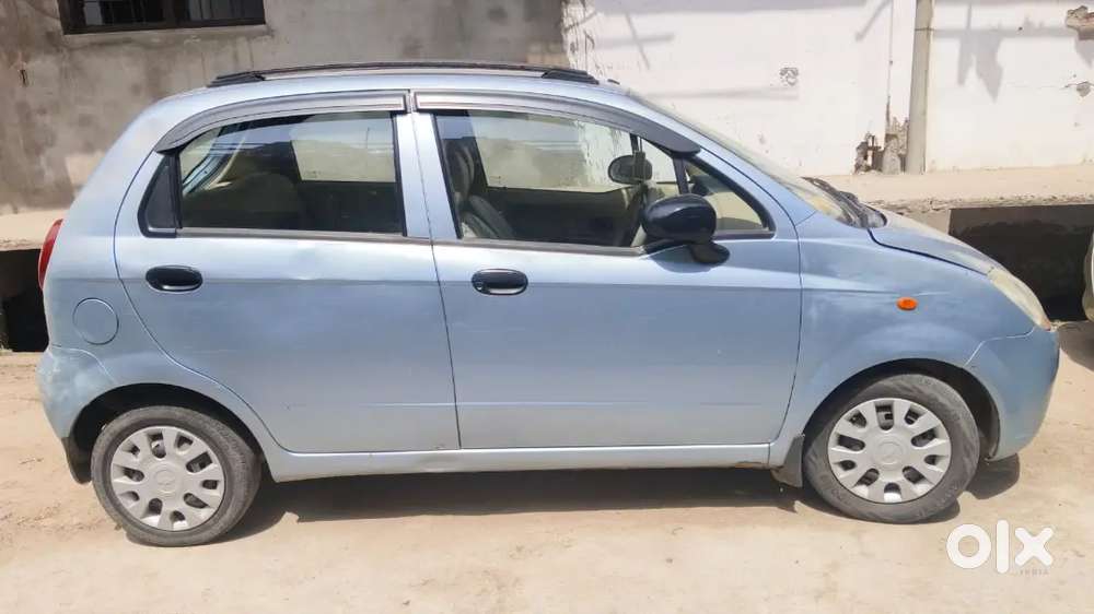 Chevrolet Spark 2011 Lpg Good Condition Gadi Good Condition Me Hai