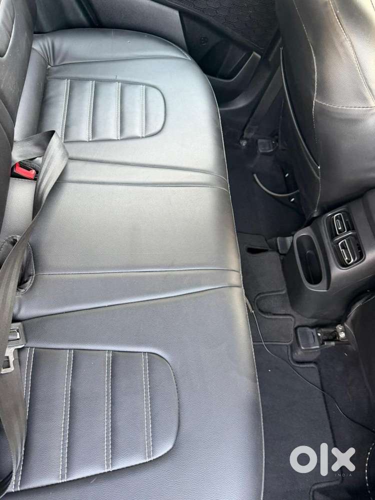 Doctor Hand Driven Car Brand New Car Gaddi Kise De Ghre Khdi Hai