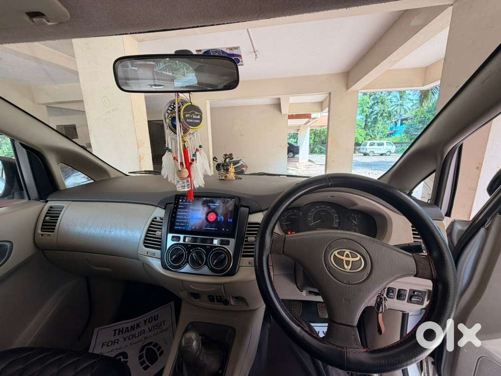 Toyota Innova Diesel 2011