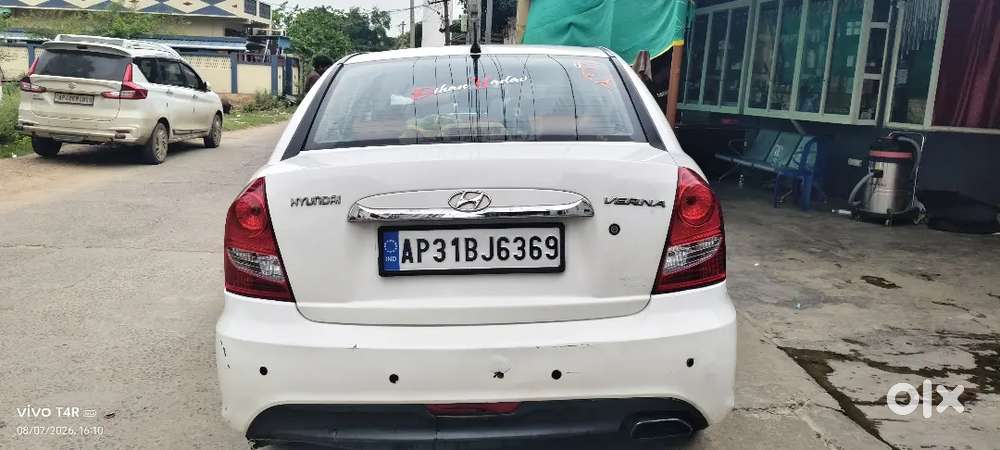 Hyundai Verna 2010 Diesel Manual