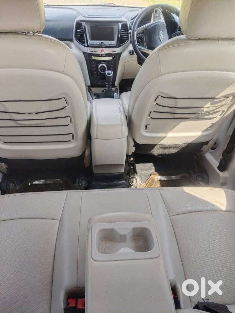Mahindra Tuv 300 T8, 2019, Diesel