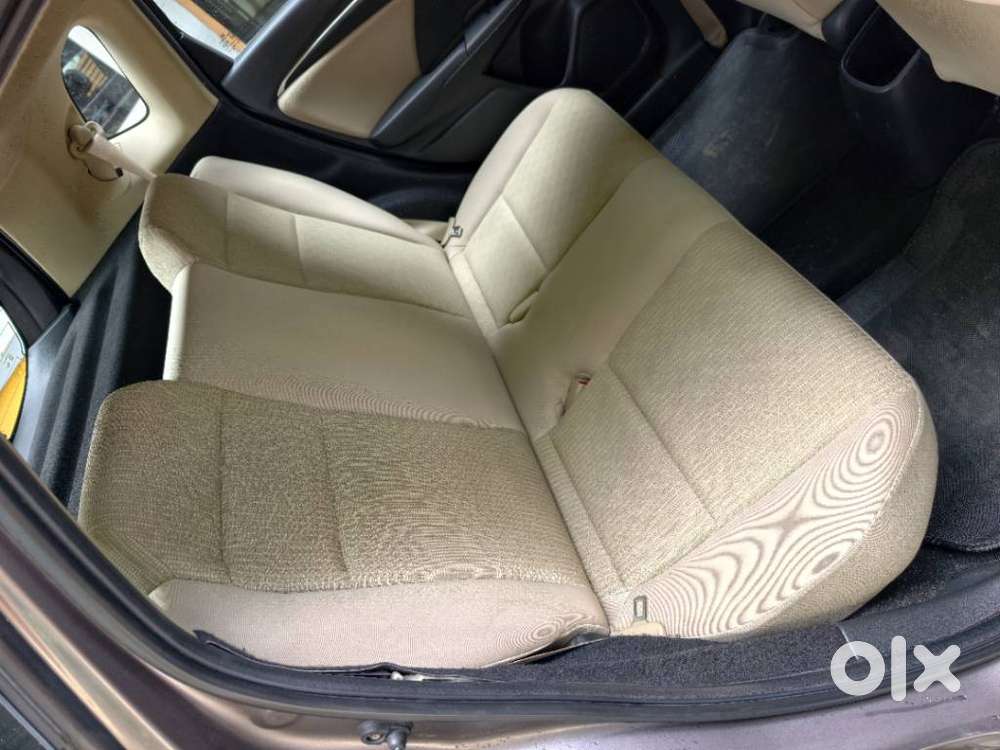 Honda Jazz V Automatic, 2016, Petrol