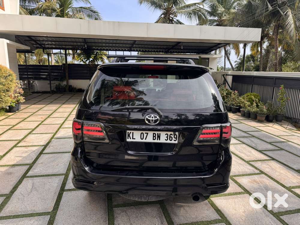 Toyota Fortuner, 2010, Diesel