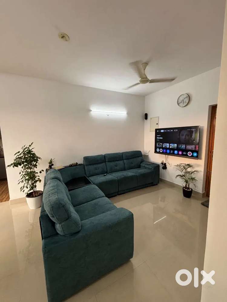 2 bhk fully furnished flat for sale in kakkanad near csez