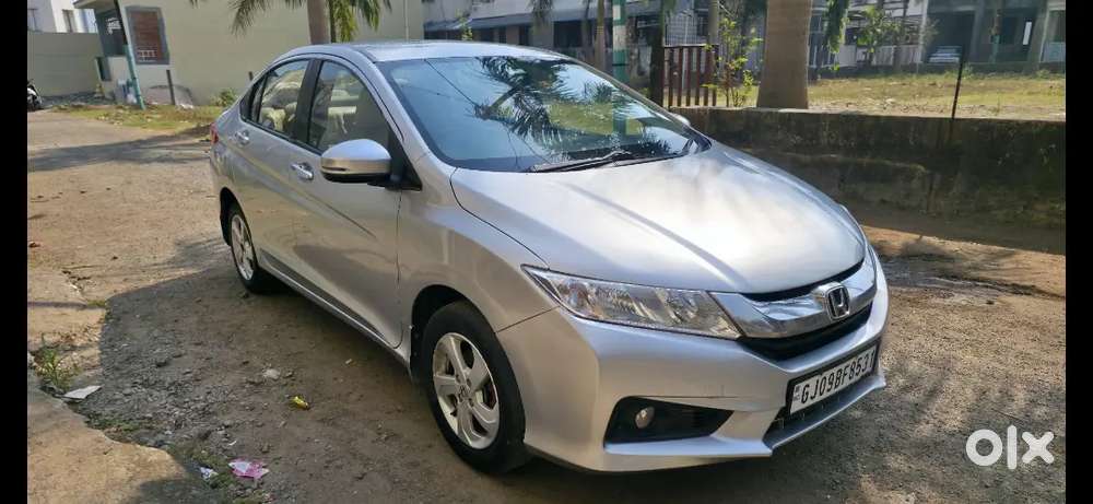 Honda City 2014 Cng & Hybrids 940000 Km Driven