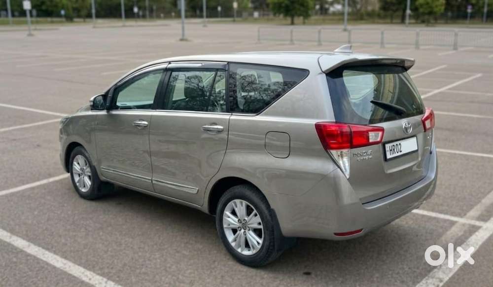 Toyota Innova Crysta 2.4 Z 7 Str, 2016, Diesel