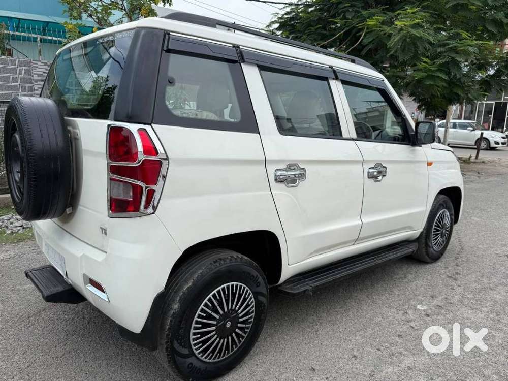 Mahindra Tuv 300 T6, 2017, Diesel