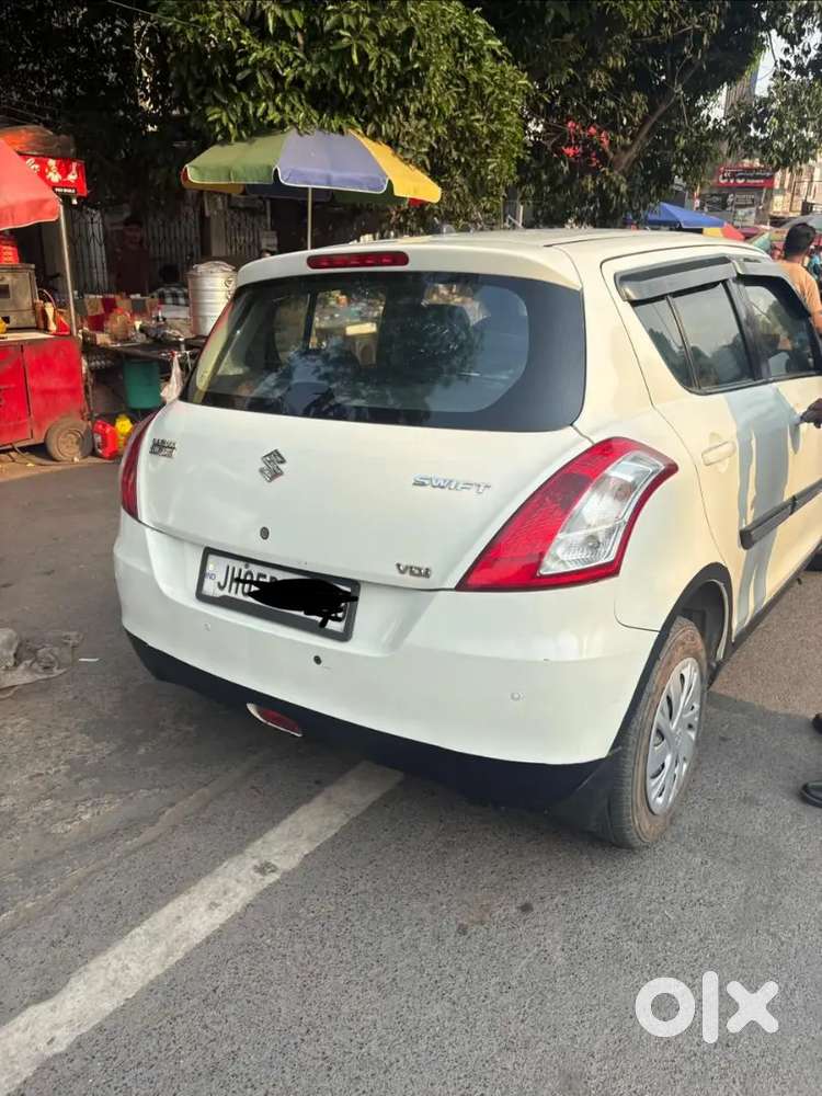 Maruti Suzuki Swift 2015 Diesel 63000 Km Driven