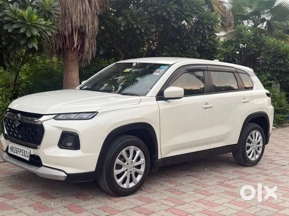 Maruti Suzuki Grand Vitara 1.5 Delta Smart Hybrid At, 2024, Petrol