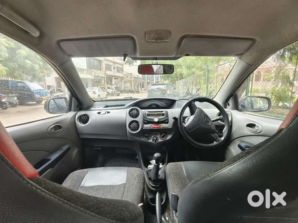 Toyota Etios Liva 2011 Car