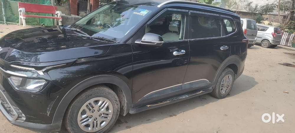 Kia Carens Petrol Manual 2024