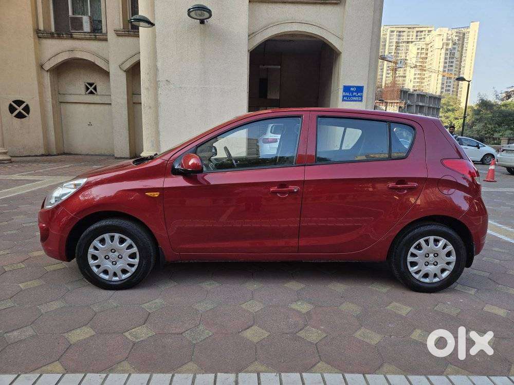 Hyundai I20 Magna 1.2 Mt, 2012, Petrol