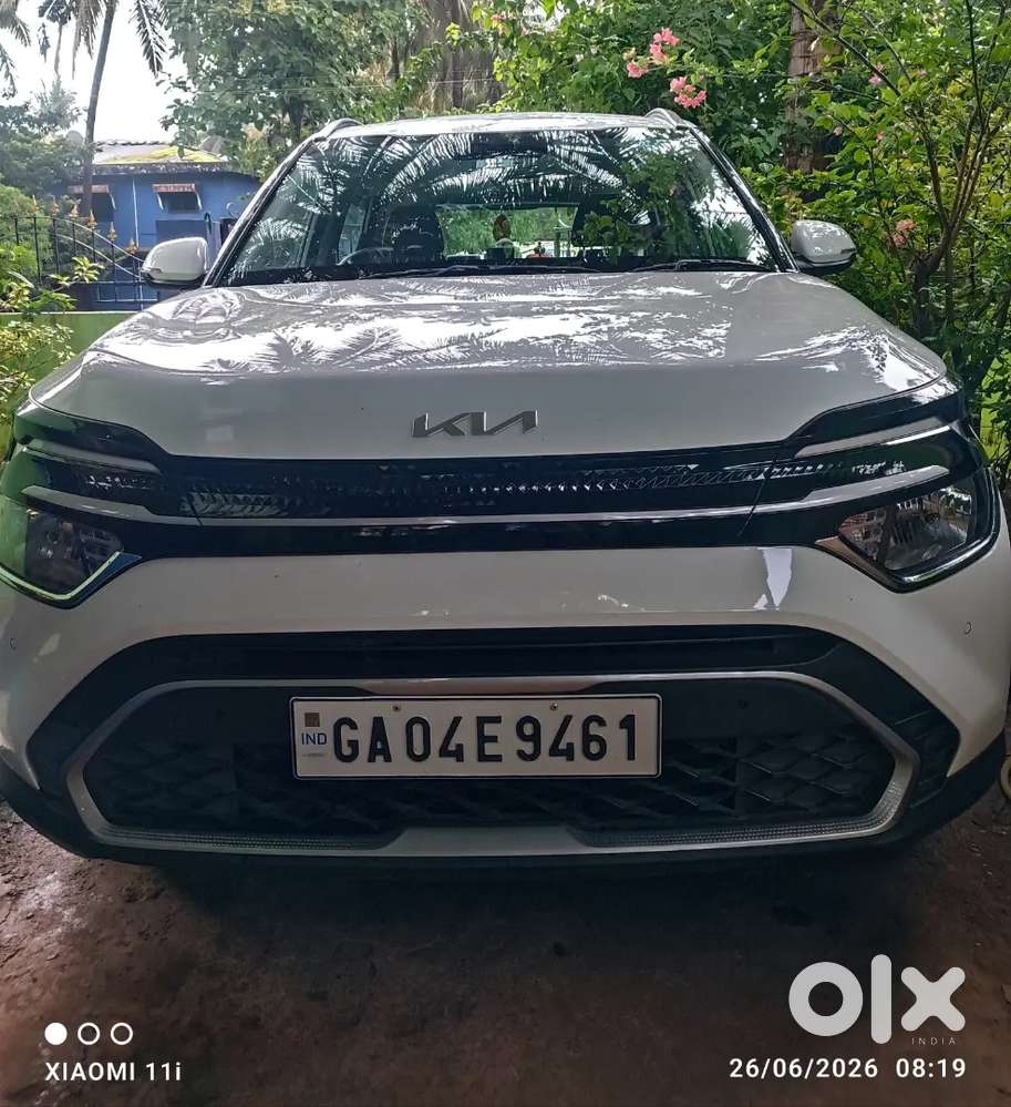 Kia Carens 2023 Petrol 18400 Km Driven