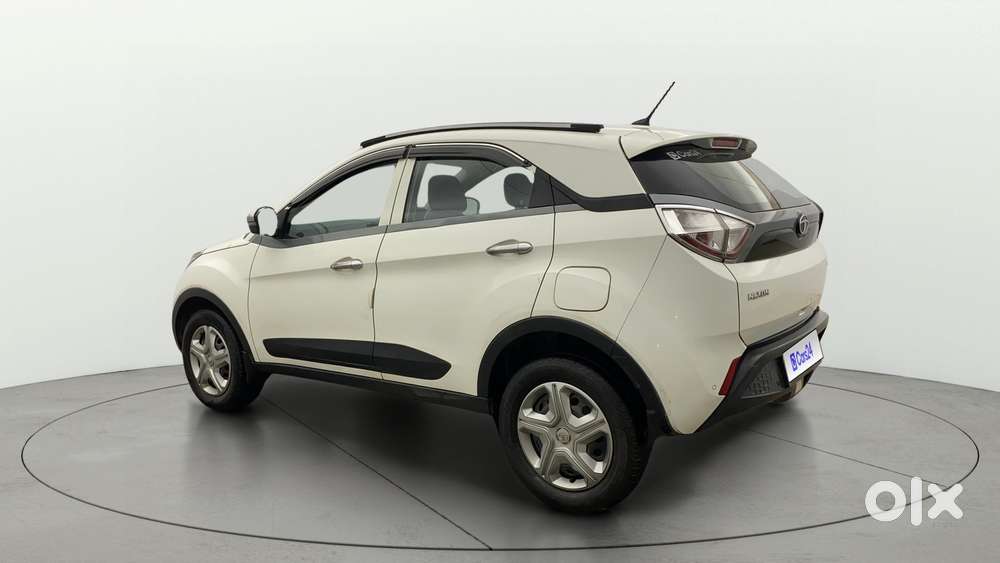 Tata Nexon 1.2 Revotron Xma, 2019, Petrol