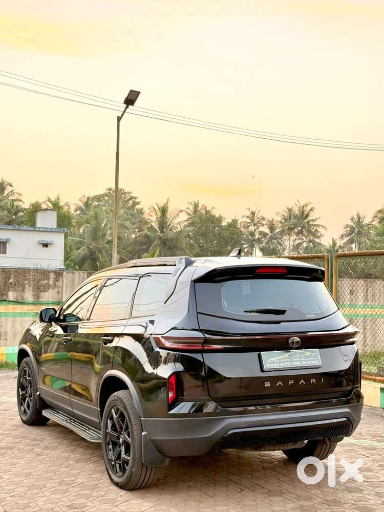 Tata Safari Adventure X Plus 7 Str Dark Edition At, 2025, Diesel