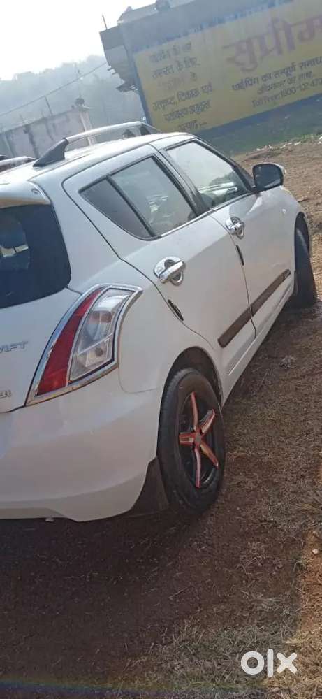 Maruti Suzuki Swift 2012