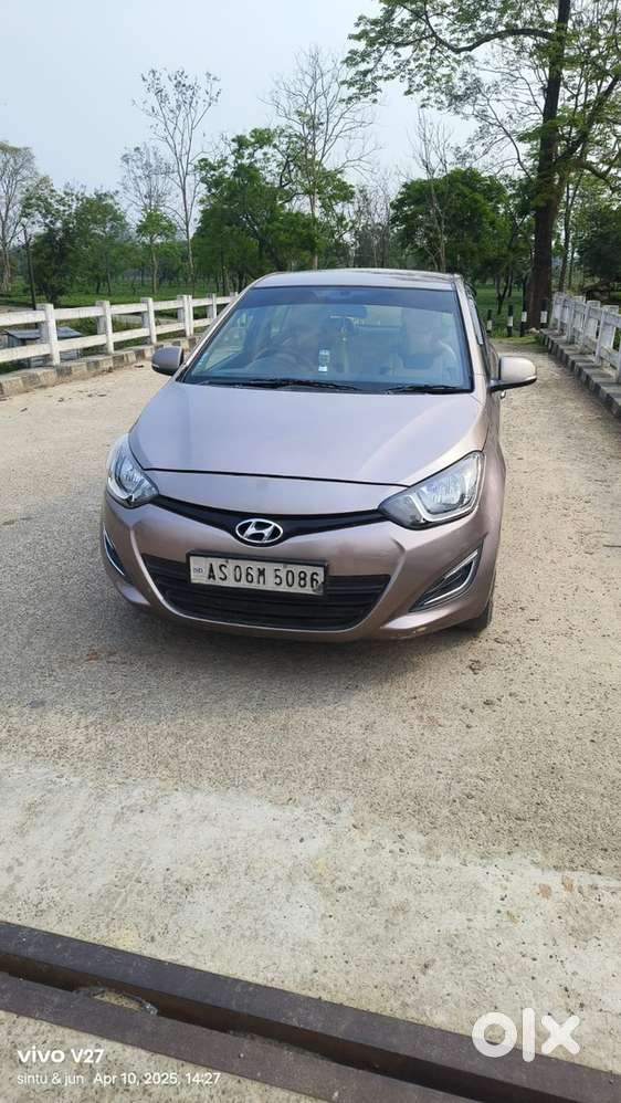 Hyundai I20 Magna Petrol 2014