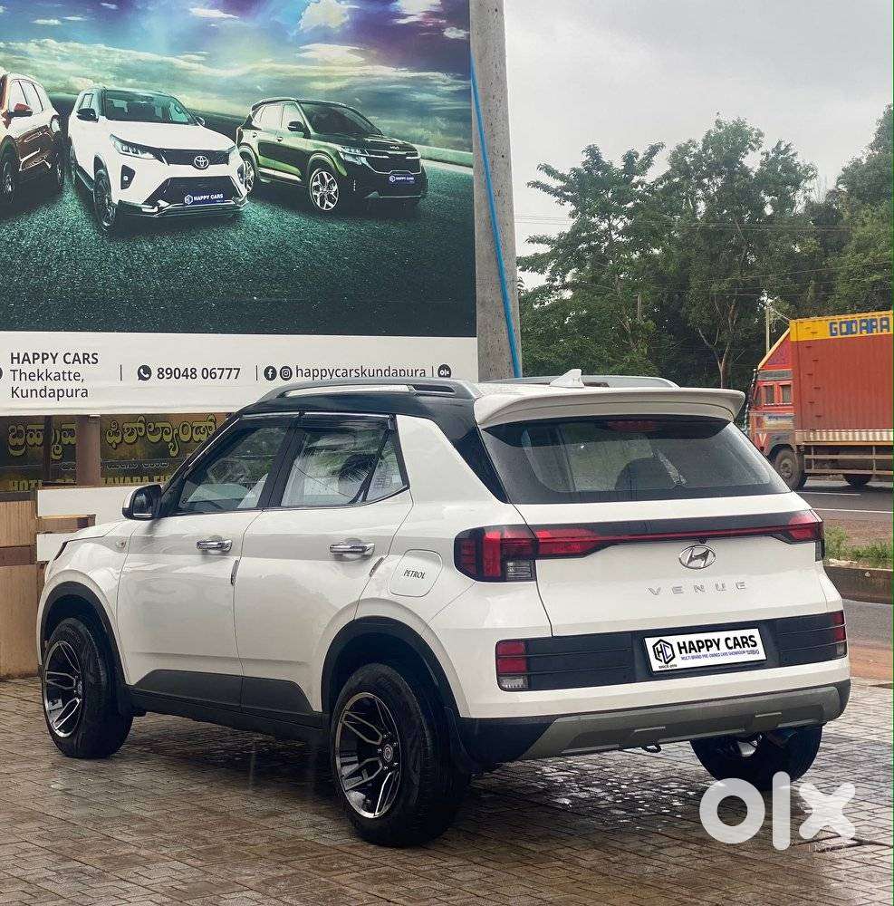 Hyundai Venue S Mt 1.2 Kappa, 2023, Petrol