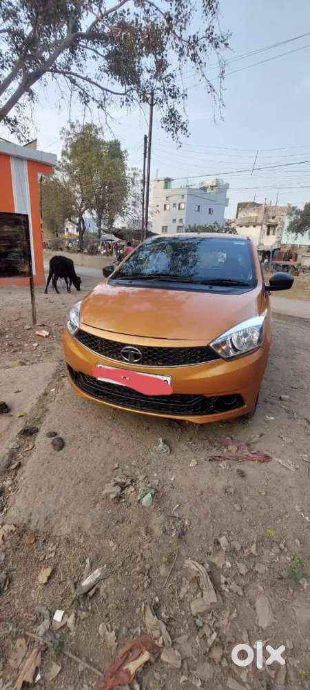 Tata Tiago 2017 Petrol 103753 Km Driven