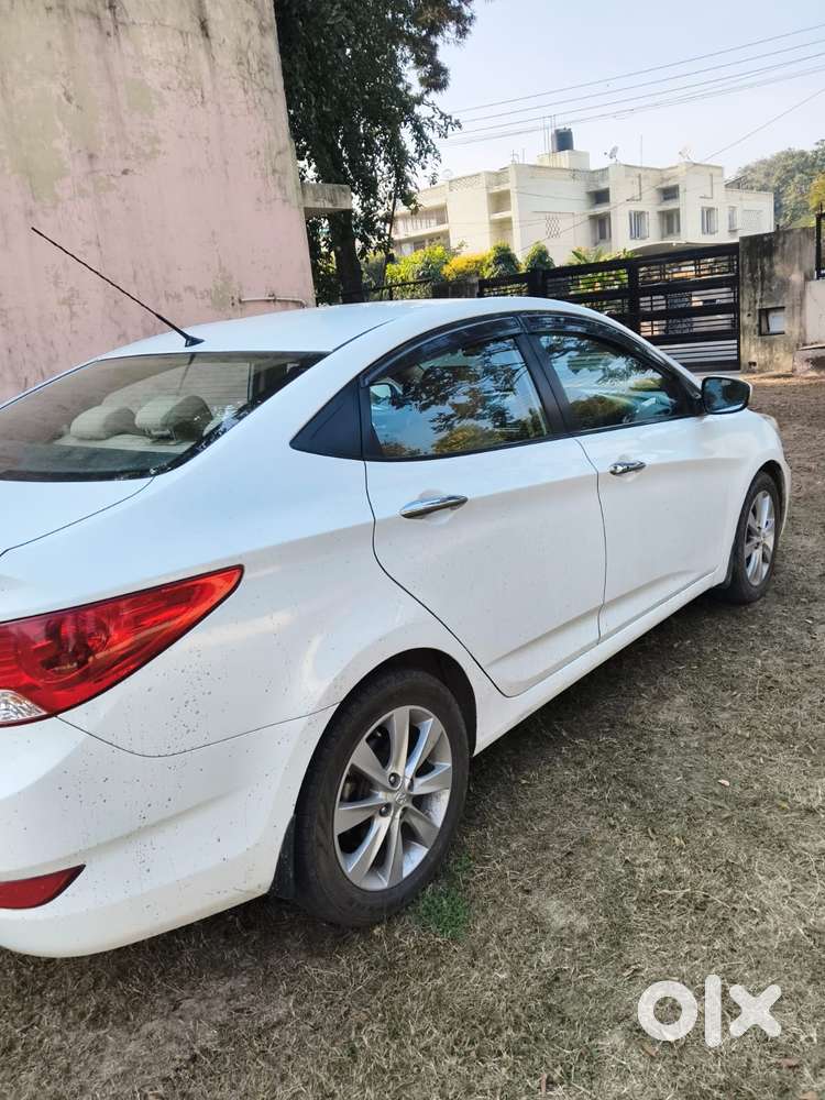 Hyundai Fluidic Verna 1.6 Crdi Sx Automatic, 2014, Diesel