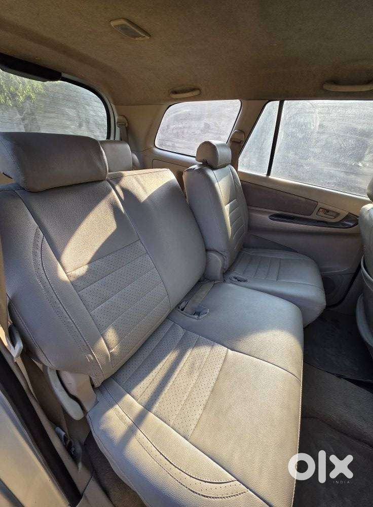 Toyota Innova 2.5 Gx 8 Seater Limited Edition, 2007, Diesel