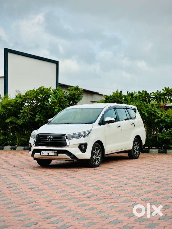 Toyota Innova Crysta 2.4 V 8 Str, 2021, Diesel