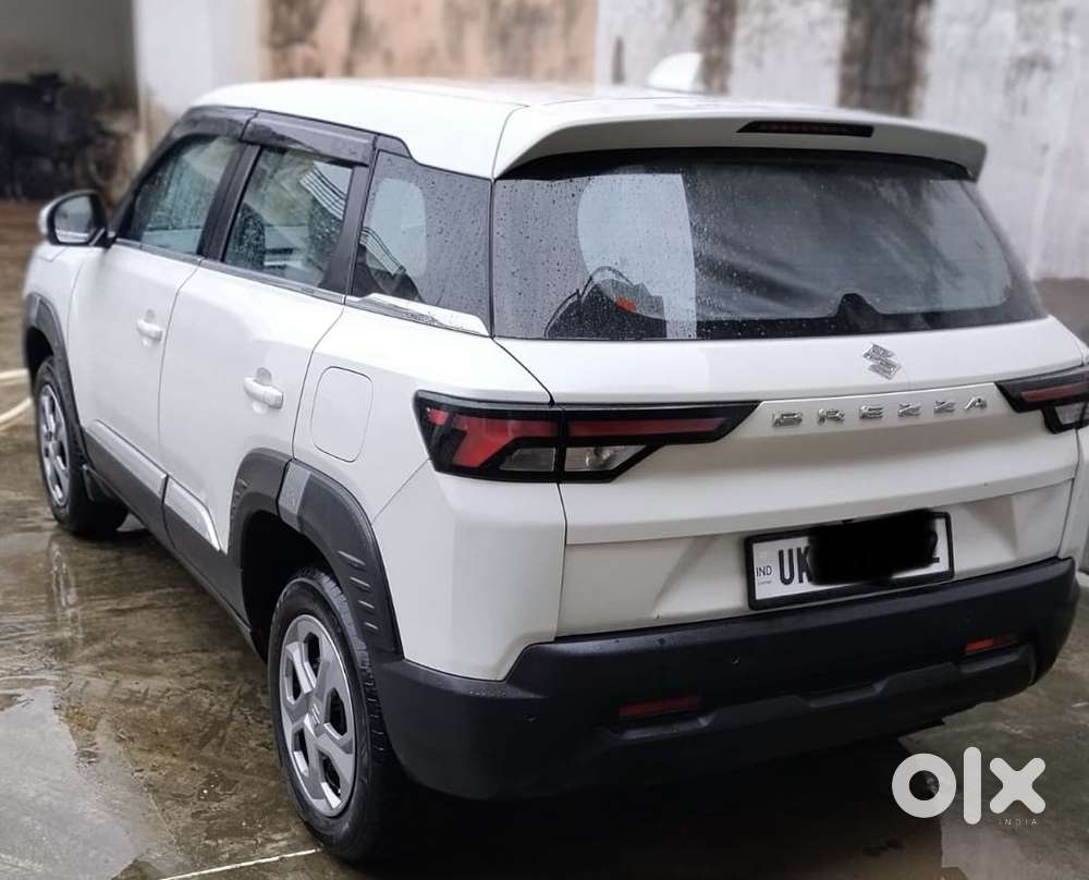Maruti Suzuki Brezza 1.5 Vxi Smart Hybrid, 2024, Petrol