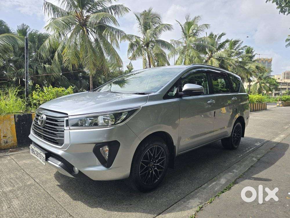 Toyota Innova Crysta [2020-ongoing] 2.4 Gx At 8 Str, 2022, Diesel