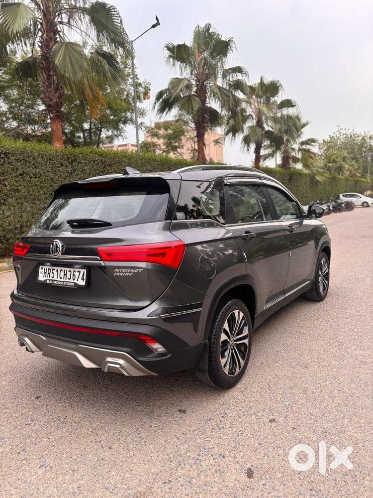 Mg Hector Sharp Pro 1.5 Turbo Cvt Dual Tone, 2022, Petrol