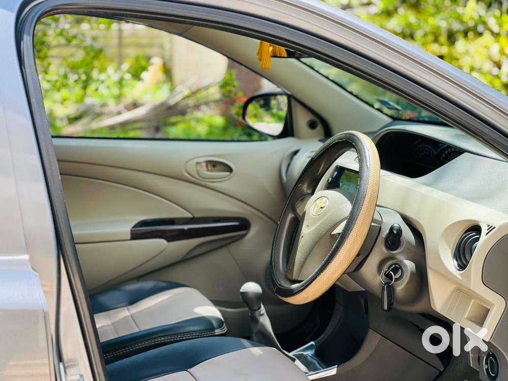 Toyota Etios Liva 1.2 G, 2016, Petrol