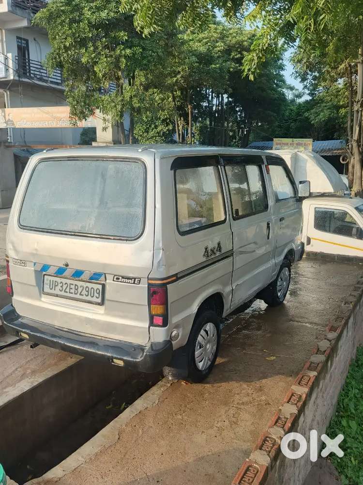 Maruti Suzuki Omni 2012