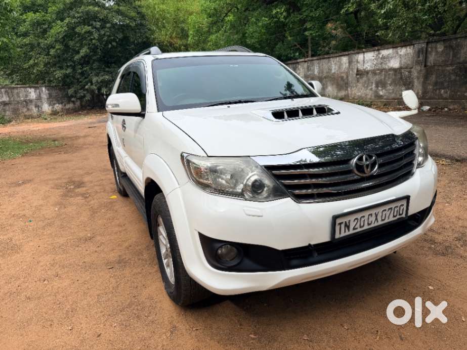 Toyota Fortuner 3.0 4x2 Mt, 2012, Diesel