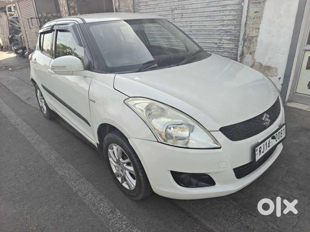 Maruti Suzuki Swift Zdi Plus, 2014, Diesel