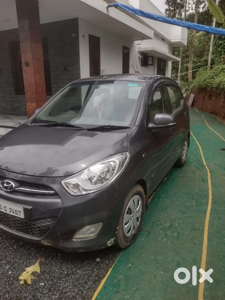 Hyundai I10 Sportz 2012