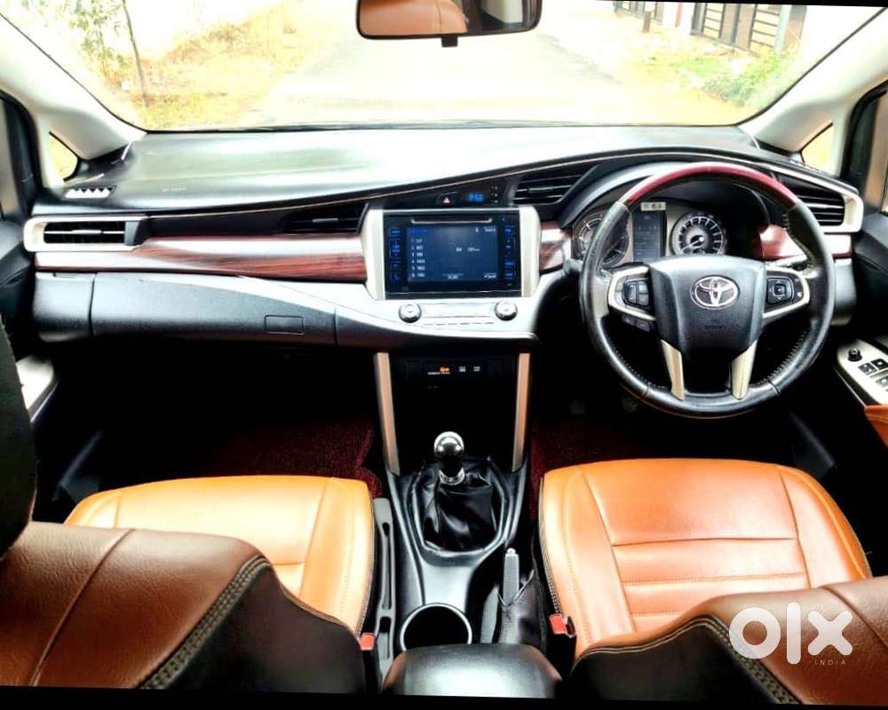 Toyota Innova Crysta 2.4 V 7 Str, 2017, Diesel