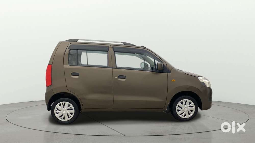 Maruti Suzuki Wagon R Amt Vxi Option, 2017, Petrol