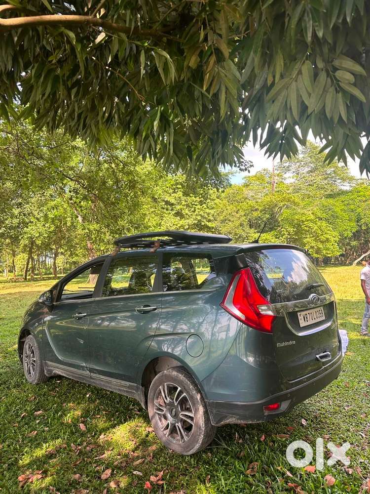 Mahindra Marazzo M8 Diesel 2019