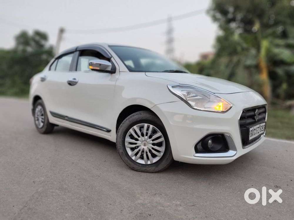 Maruti Suzuki Dzire 1.2 Vxi, 2023, Petrol