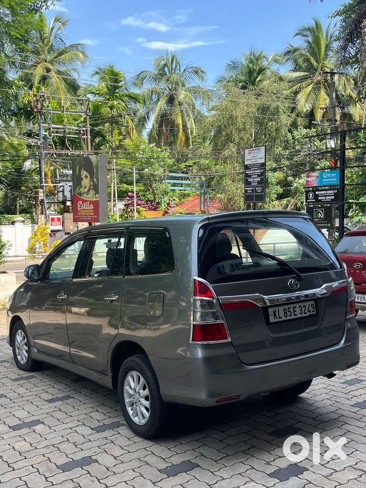 Toyota Innova 2.5 G (diesel) 7 Seater, 2014, Diesel