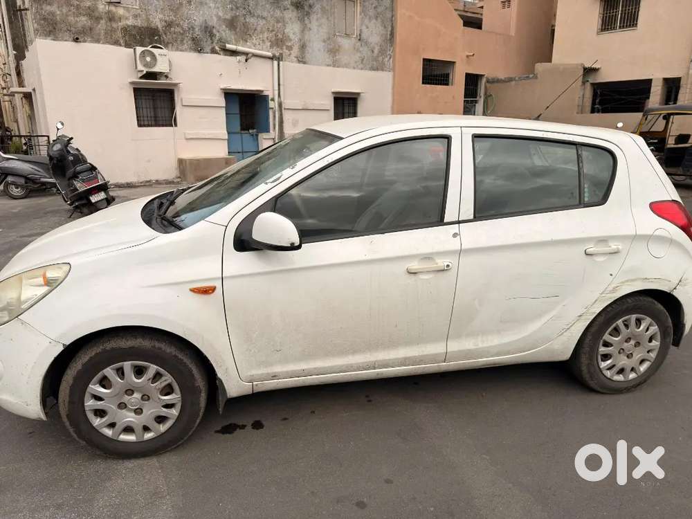 Hyundai I20 2011 Cng & Hybrids 100000 Km Driven