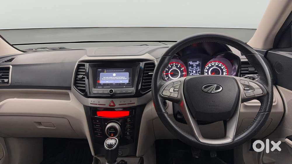 Mahindra Xuv300 W8, 2021, Petrol