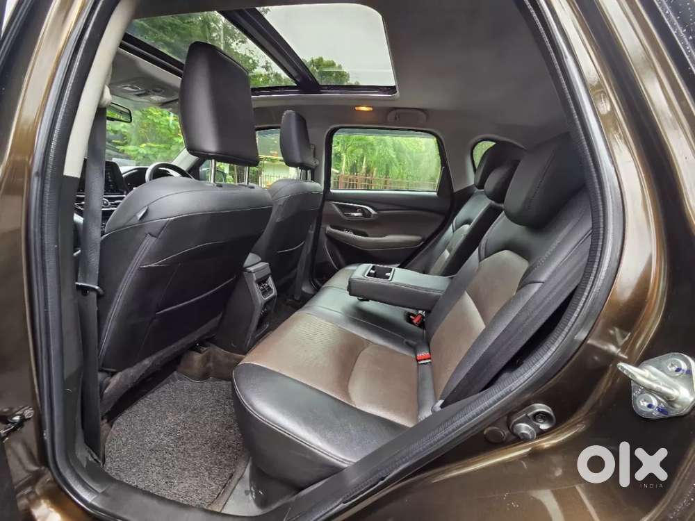 Toyota Urban Cruiser Hyryder 1.5 V Hybrid, 2022, Petrol