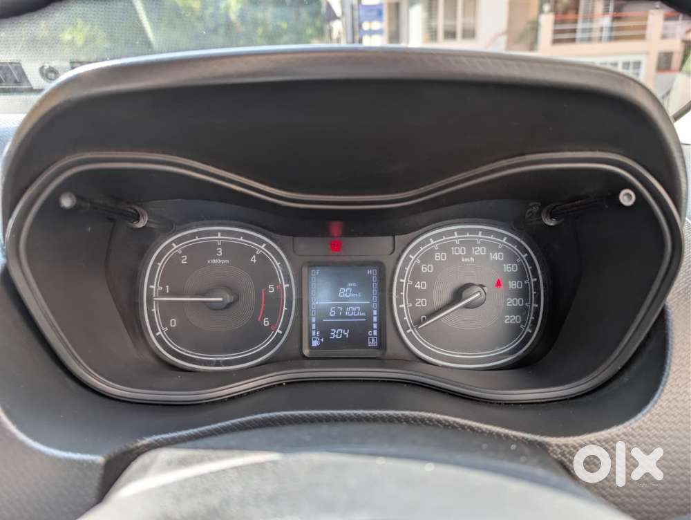 Maruti Suzuki Brezza Vdi, 2017