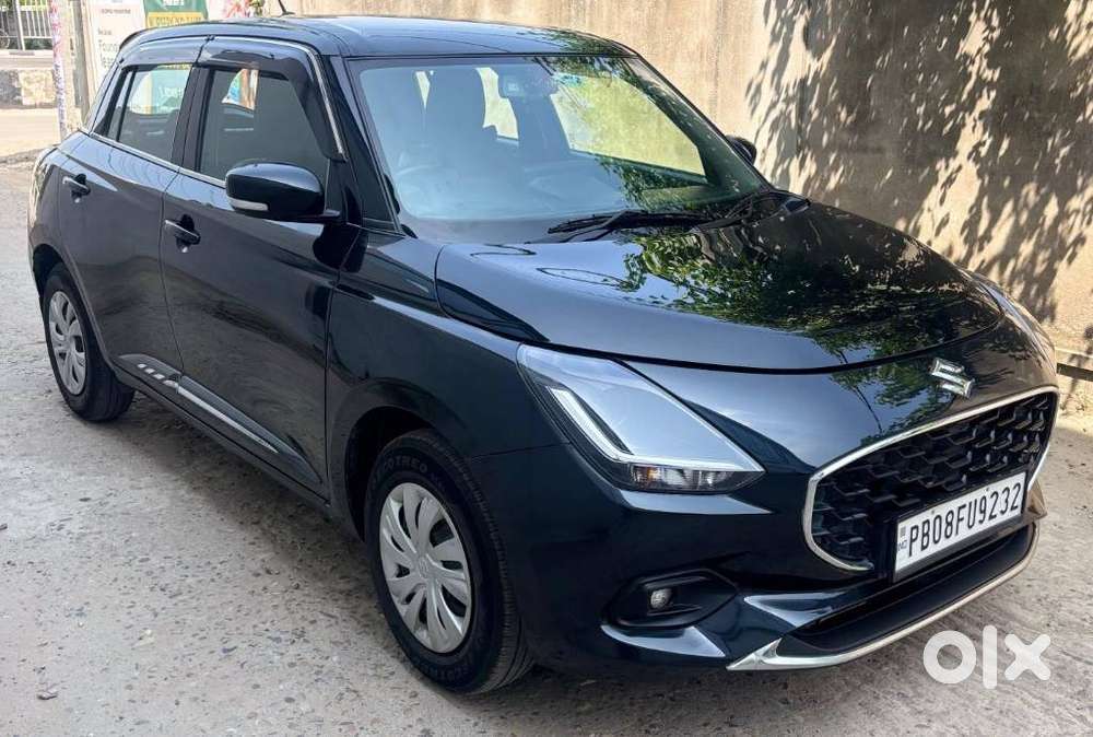 Maruti Suzuki Swift, 2025, Petrol