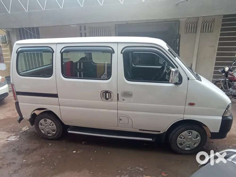 Maruti Suzuki Eeco 2023 Sep. 5 Str Ac Cng & Petrol 15355 Km Driven